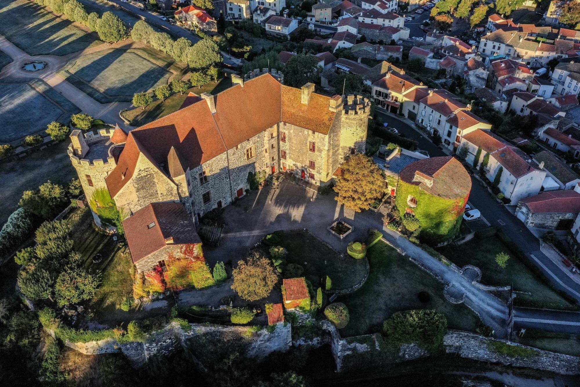 Chateau Royal De Saint-Saturnin Luaran gambar
