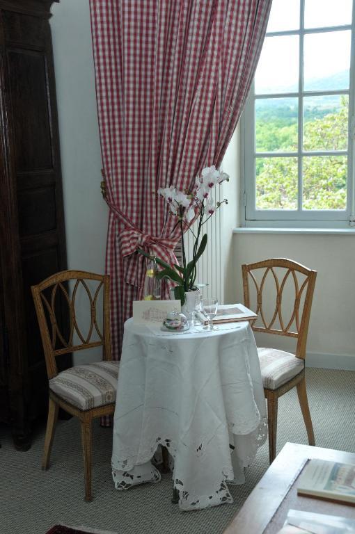 Chateau Royal De Saint-Saturnin Bilik gambar