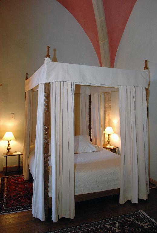 Chateau Royal De Saint-Saturnin Bilik gambar